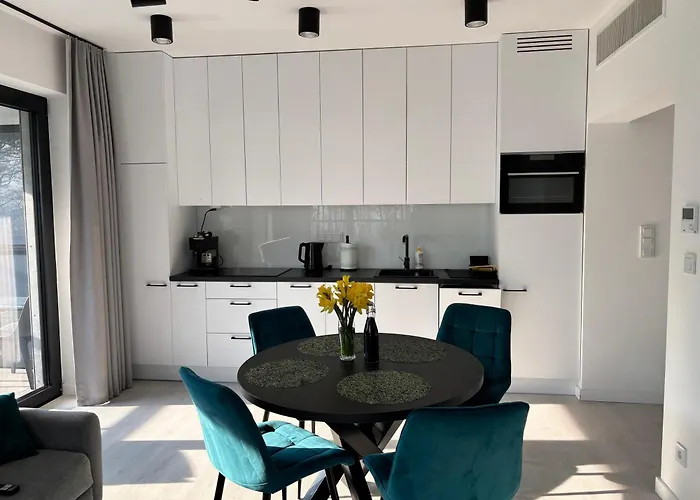 Sloneczny Aktena Shellter * Рогово